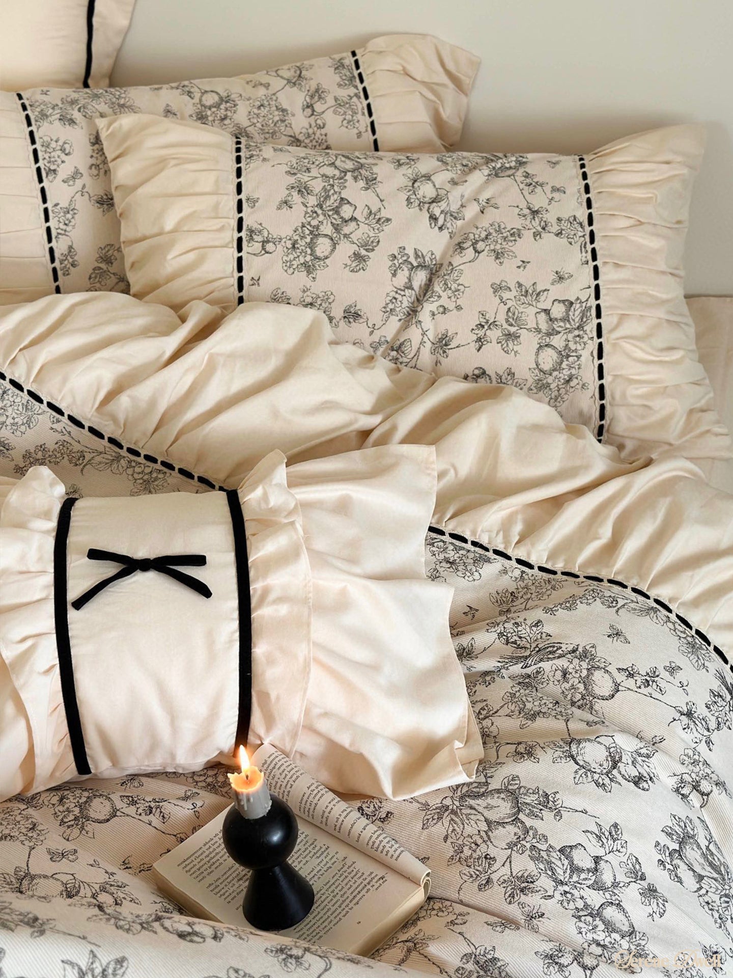 French Black Lace Bedding Set