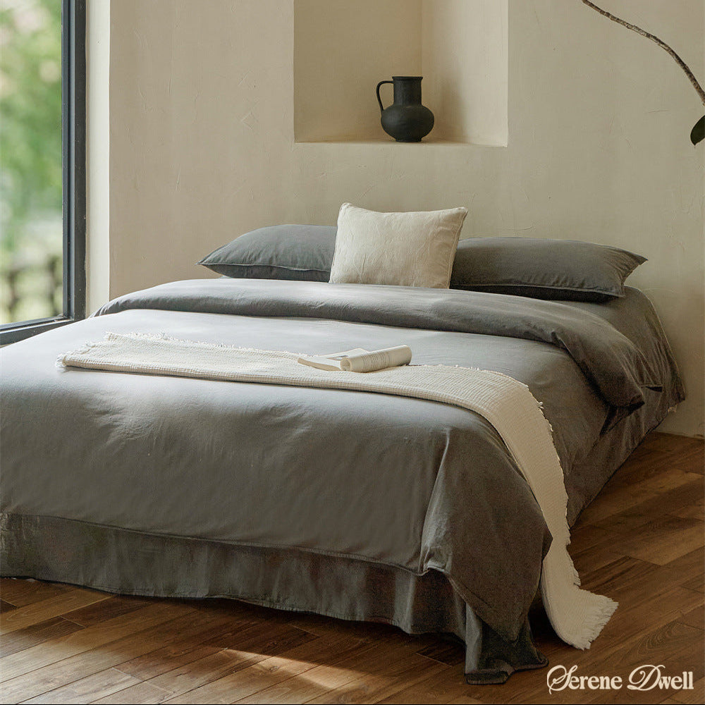 Ethan Minimalist Bedding Set