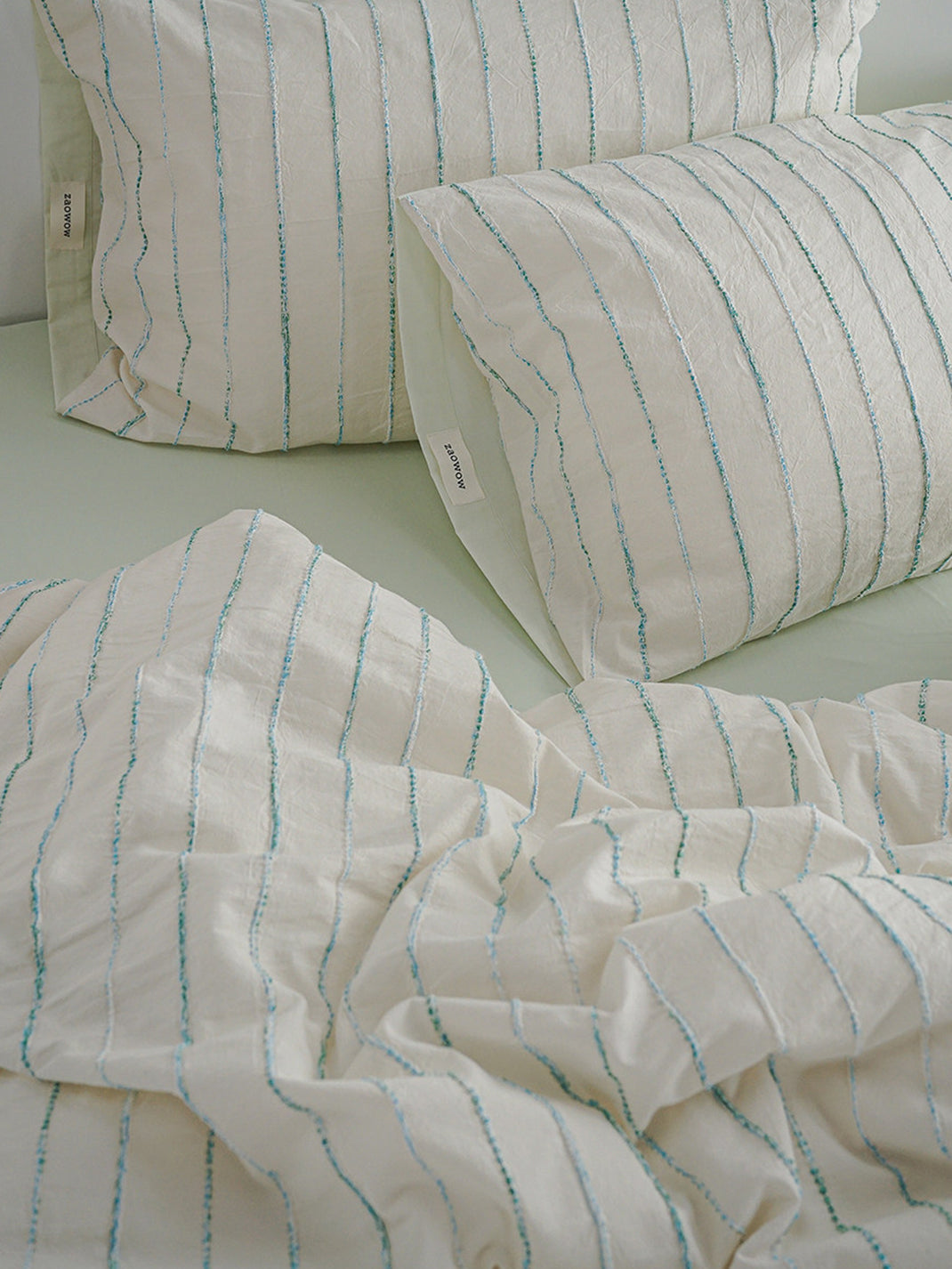Jacquard Stripe Bedding Set