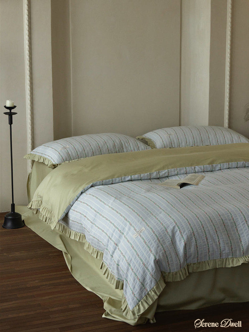 Emery Jacquard Bedding Set