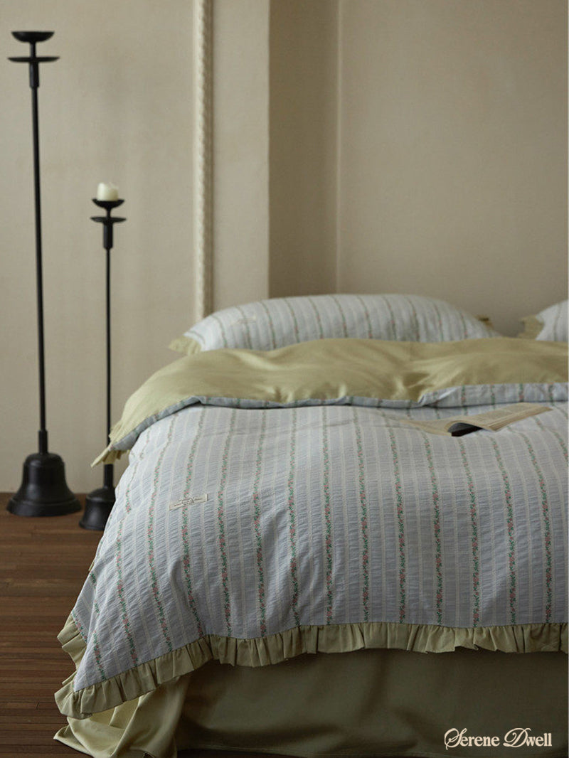 Emery Jacquard Bedding Set