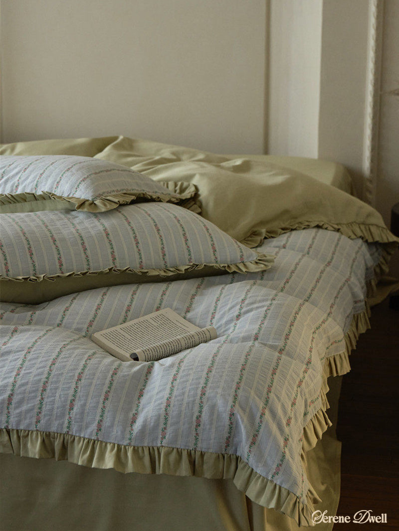 Emery Jacquard Bedding Set