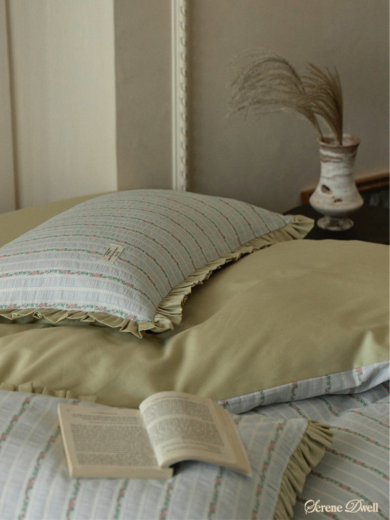 Emery Jacquard Bedding Set