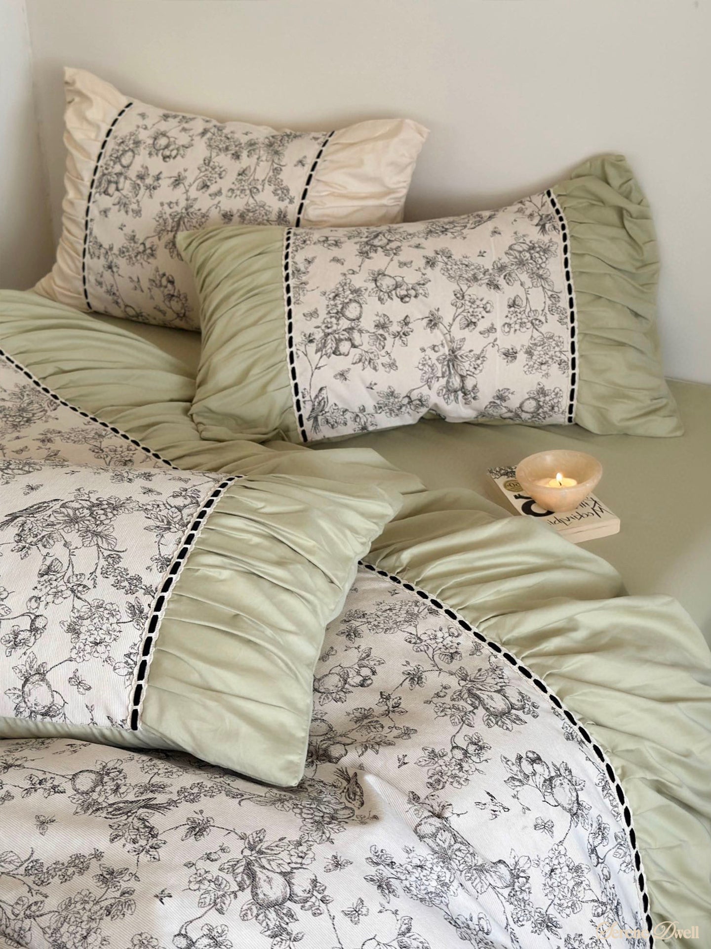 French Black Lace Bedding Set