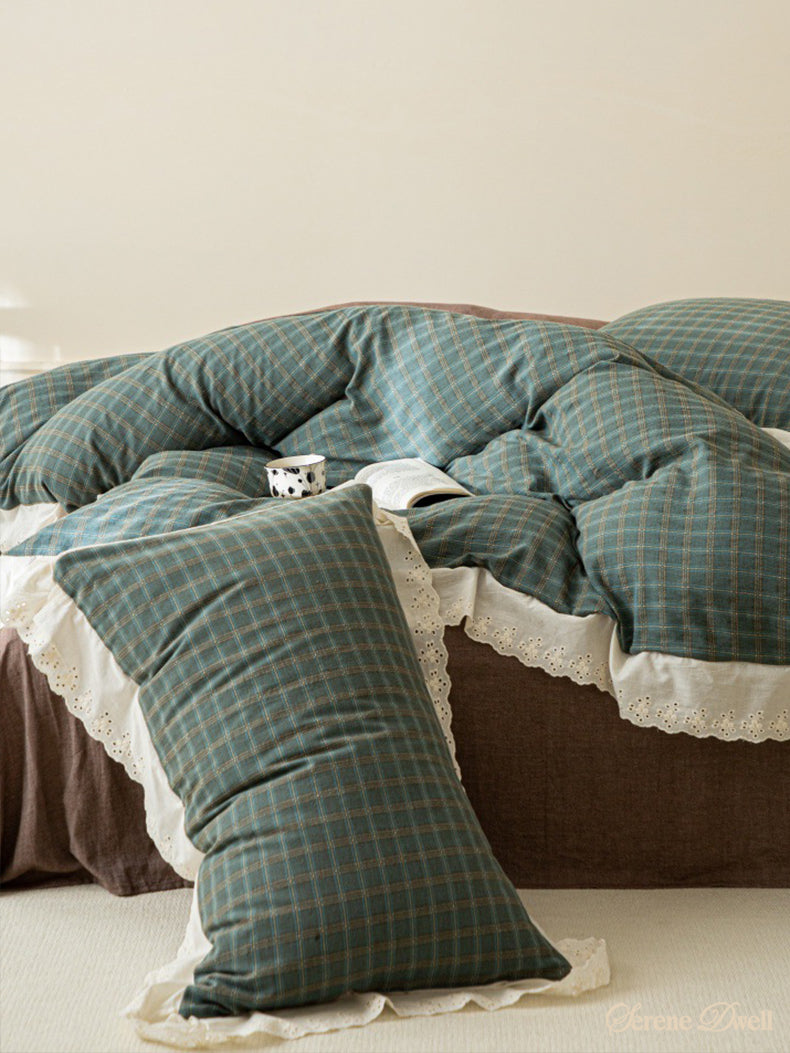 Felicity Gingham Lace Ruffle Bedding Set