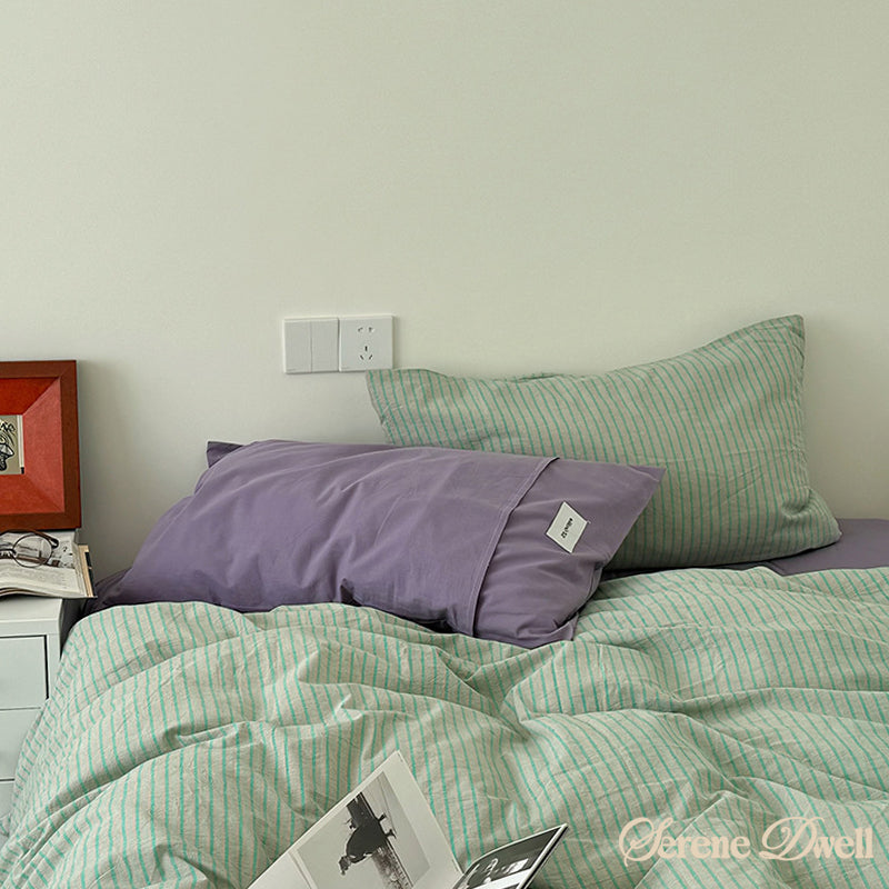 James Striped Bedding Set