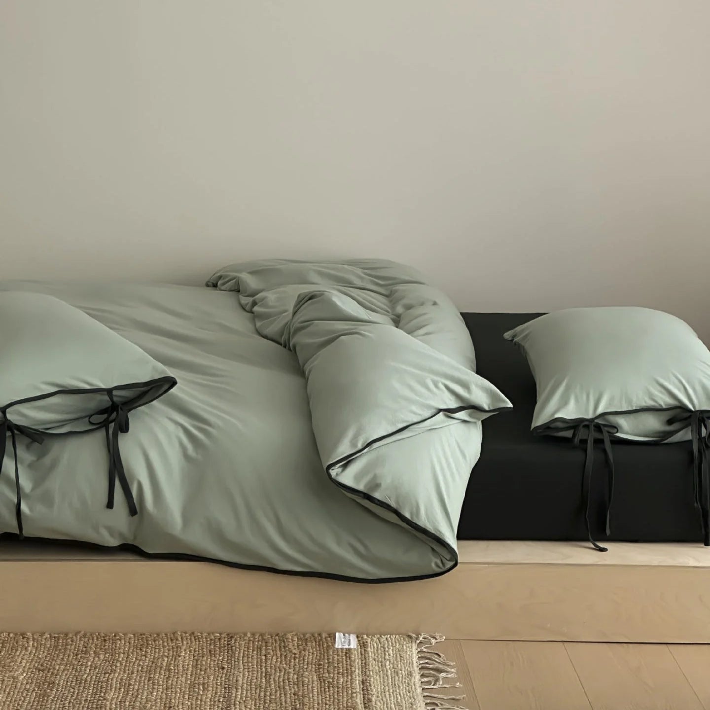 Brianna Knitted Cotton Bedding Set