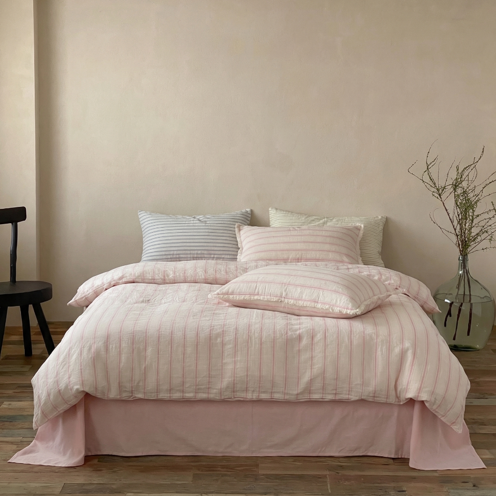 Elina Striped Bedding Set