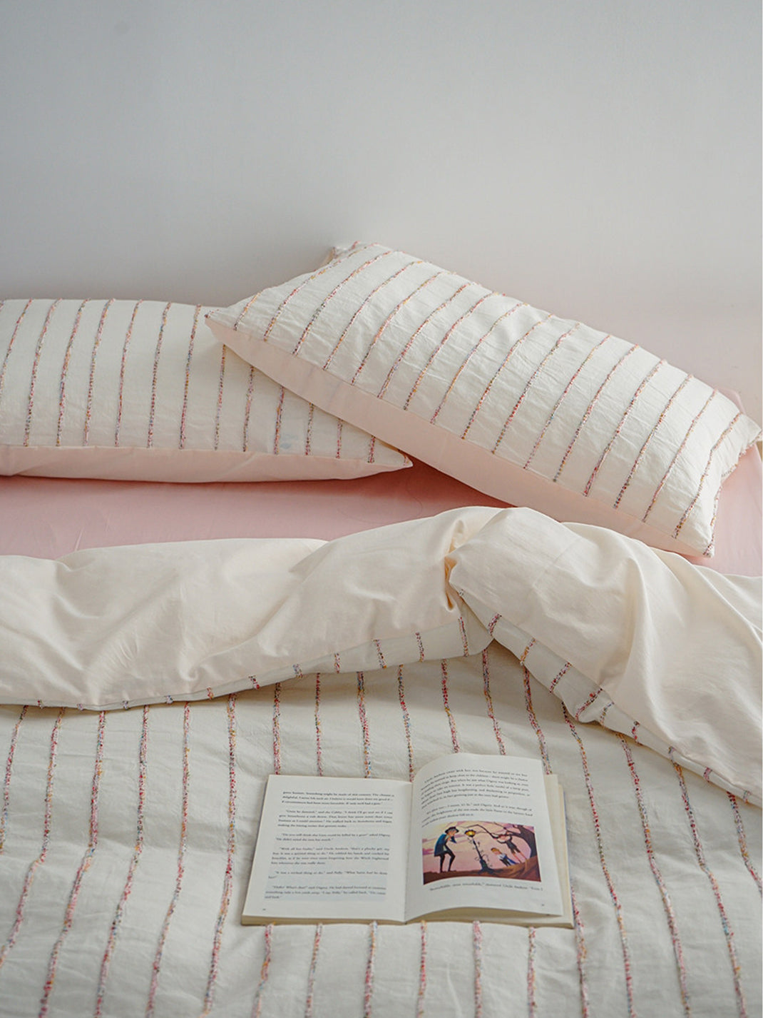 Jacquard Stripe Bedding Set