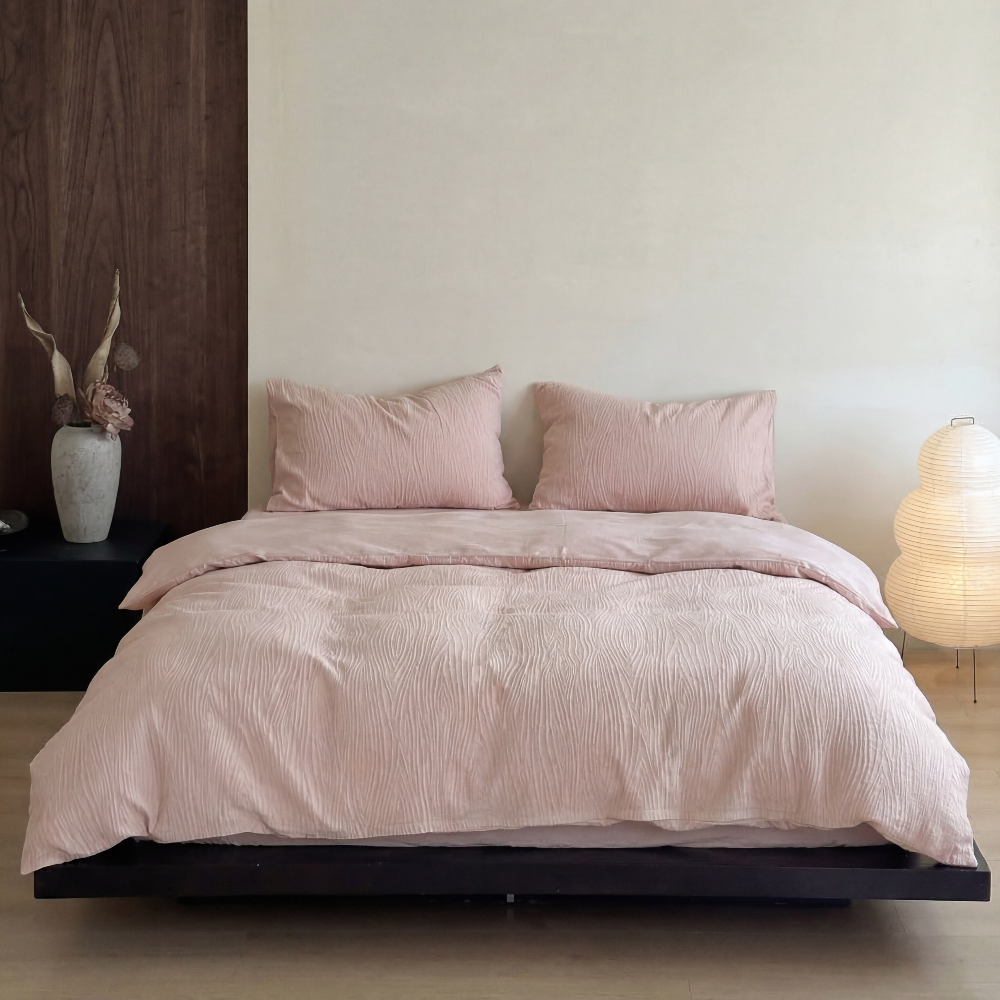Kinsley Jacquard Bedding Set