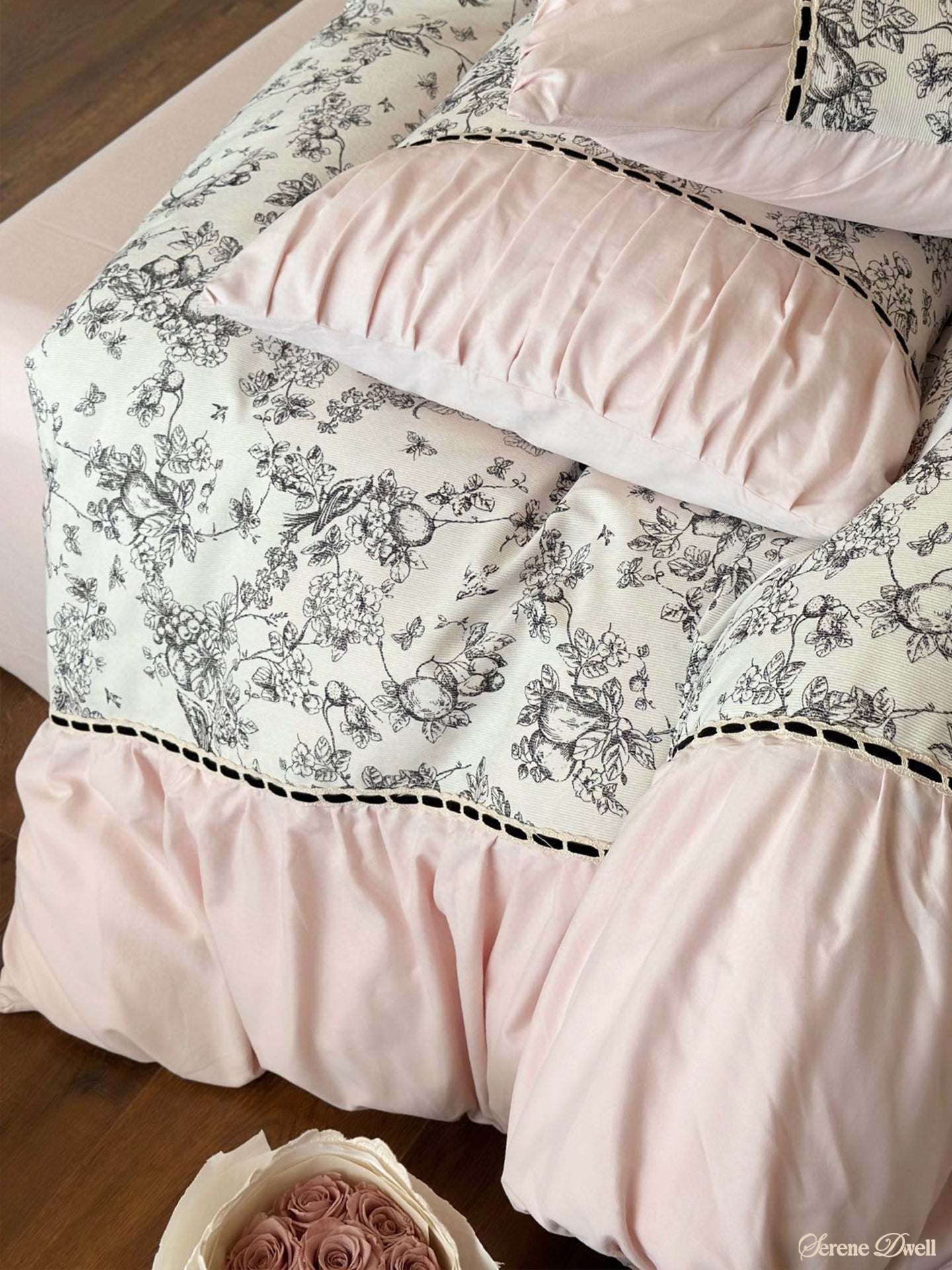 French Black Lace Bedding Set