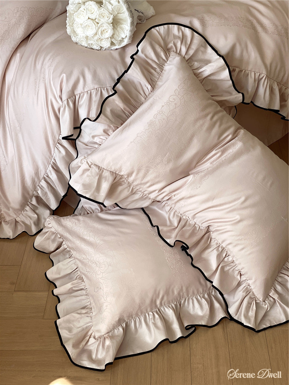 Silky Ruffle Bedding Set
