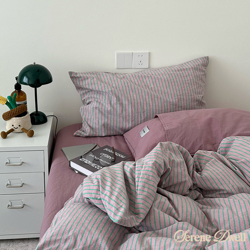 James Striped Bedding Set