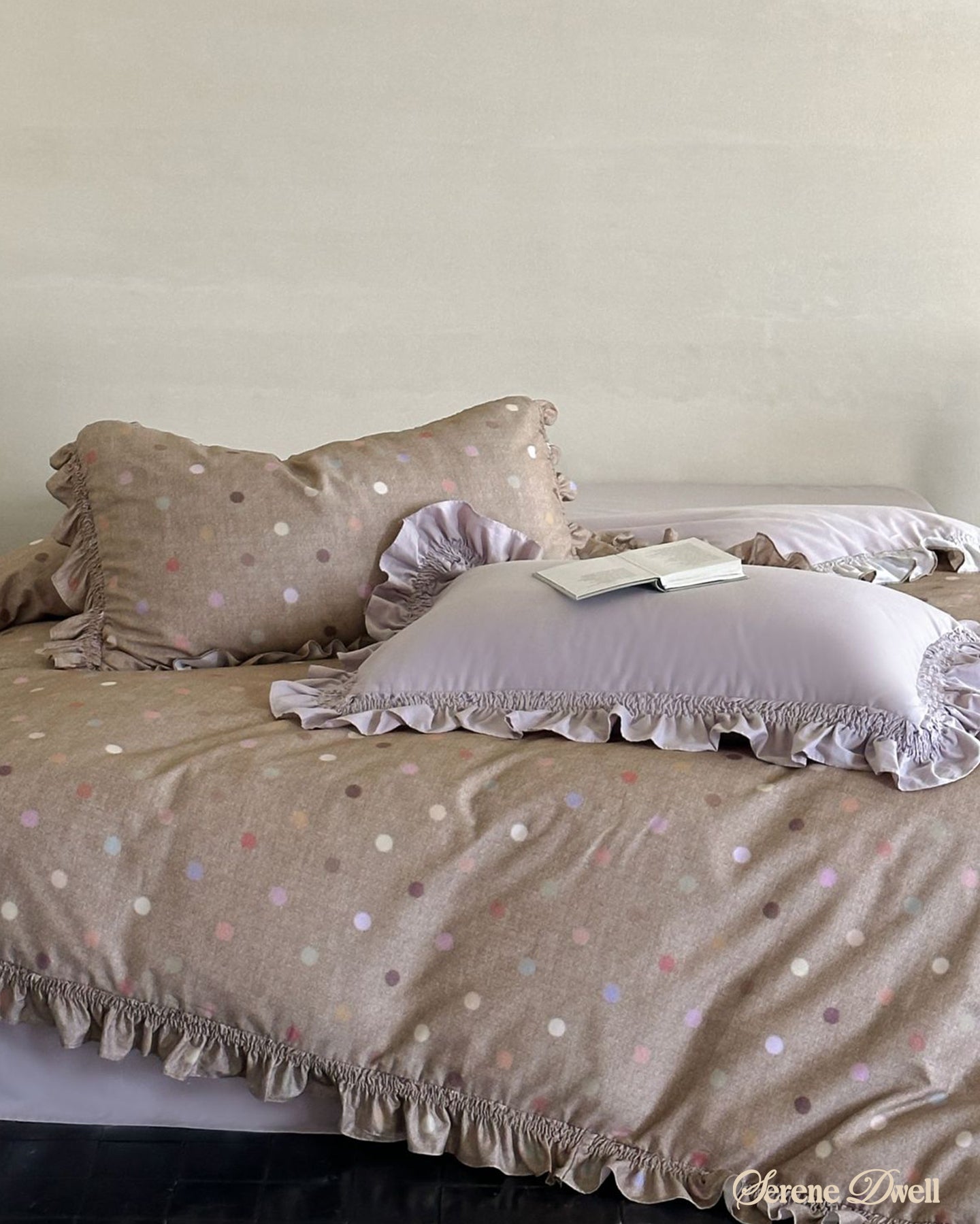 Aria Polka Dot Ruffle Bedding Set