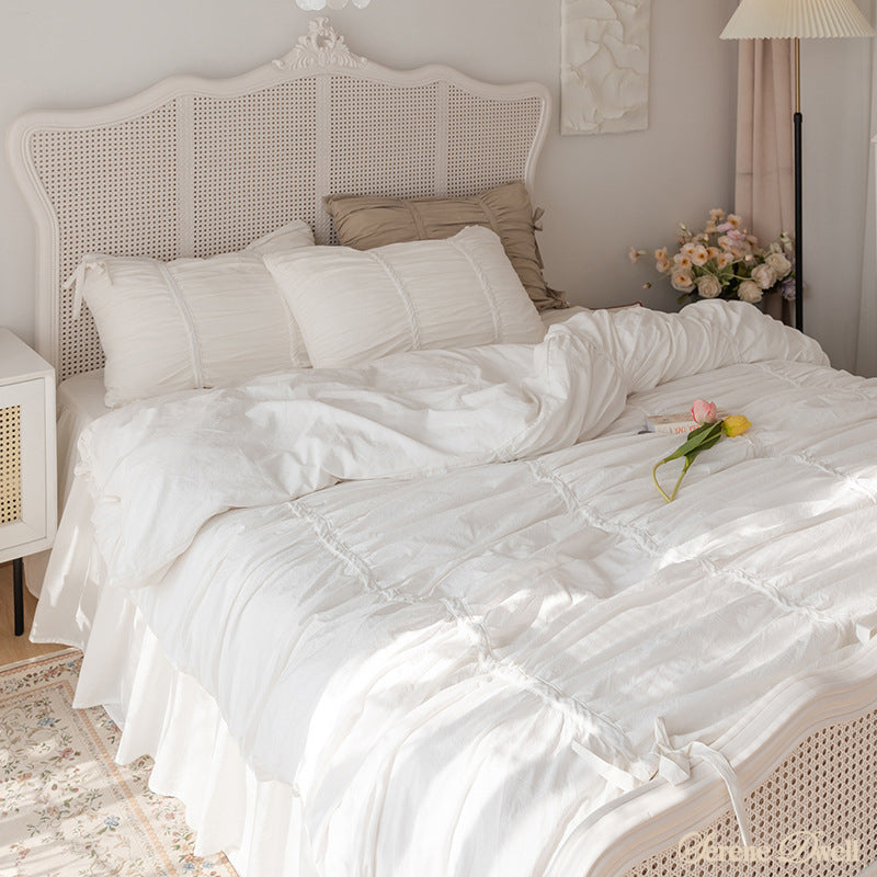 Coquette Ruffle Bedding Set with Ties