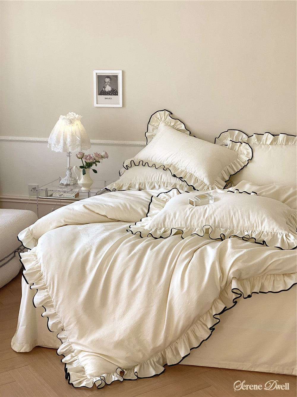 Silky Ruffle Bedding Set