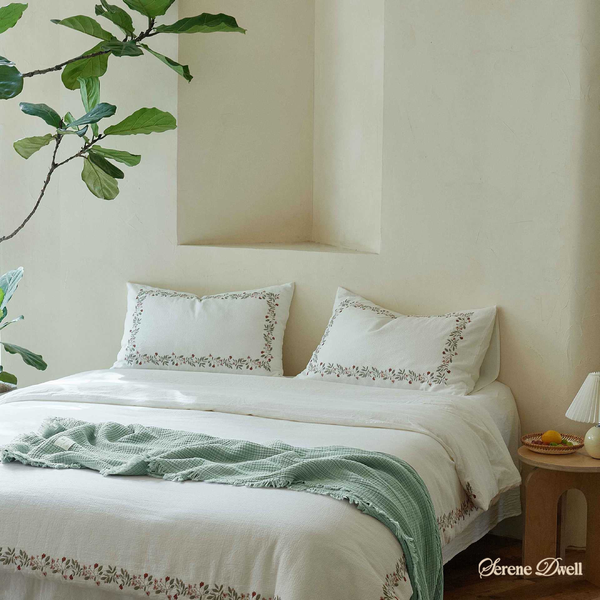 Amara Floral Embroidered Bedding Set