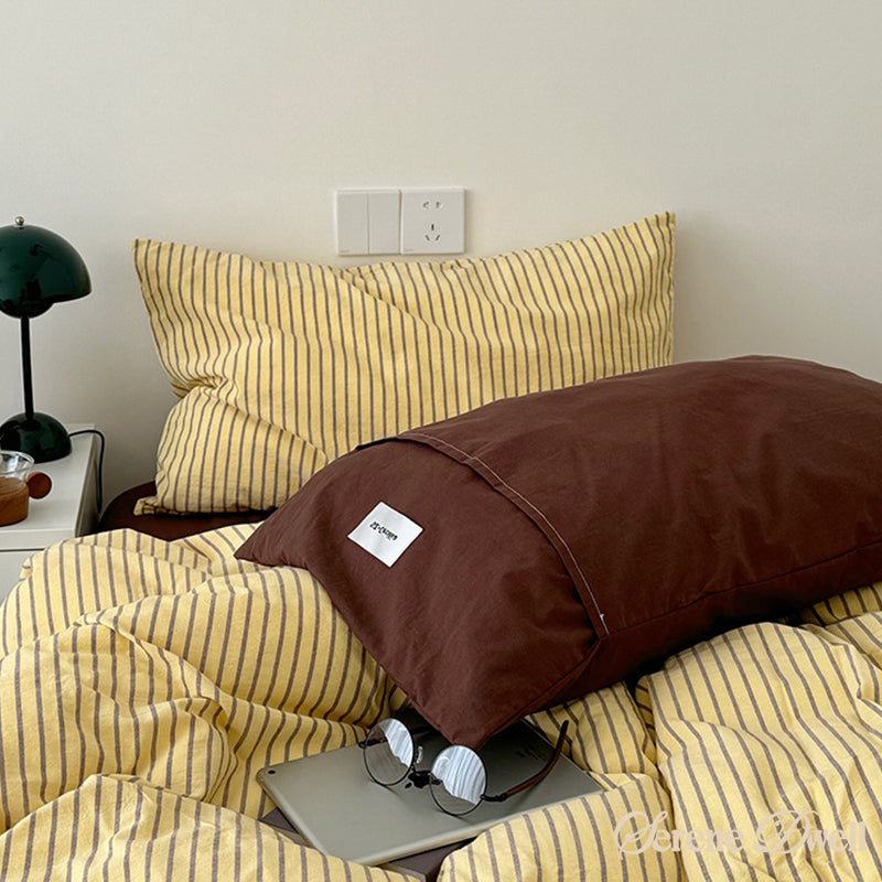 James Striped Bedding Set
