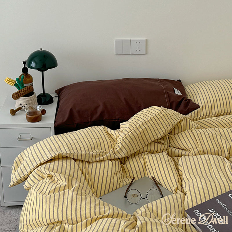 James Striped Bedding Set